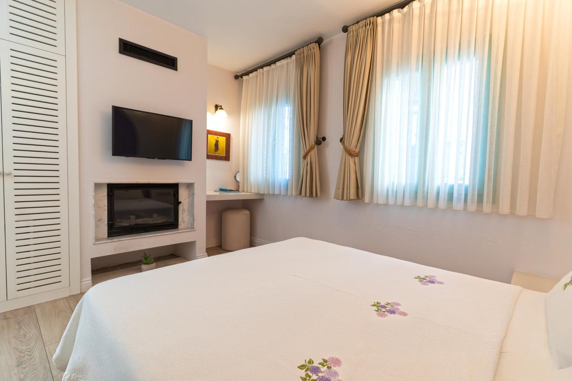 Sigacik Gardenya Buti̇K Otel Exterior photo