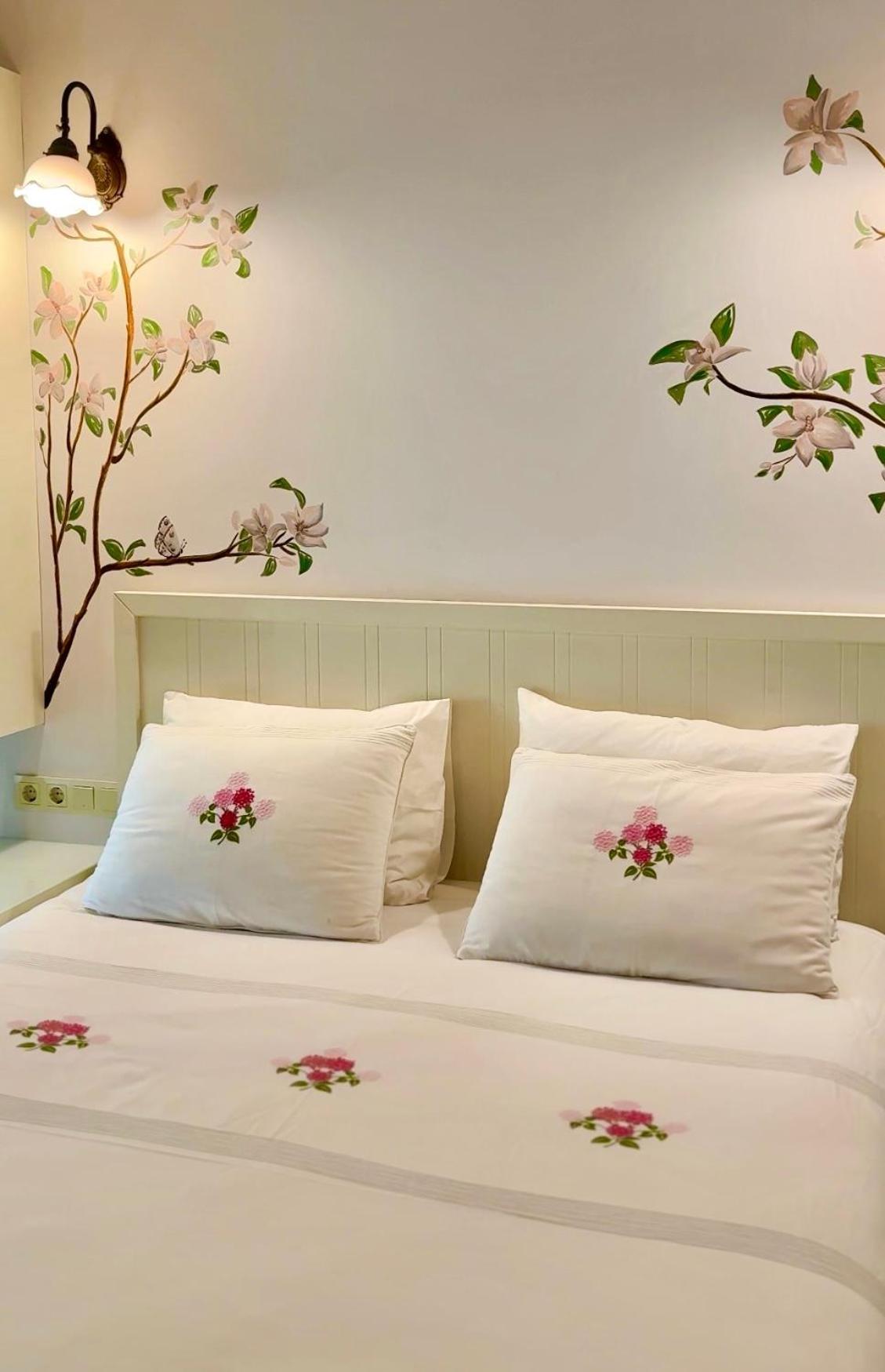 Sigacik Gardenya Buti̇K Otel Exterior photo